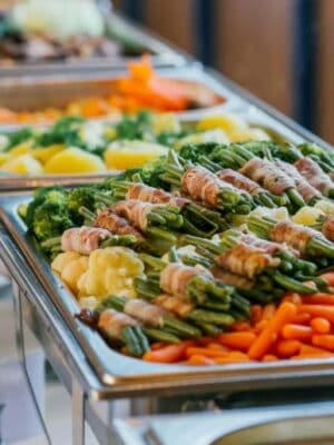 Lake Breeze's Recommended Caterers